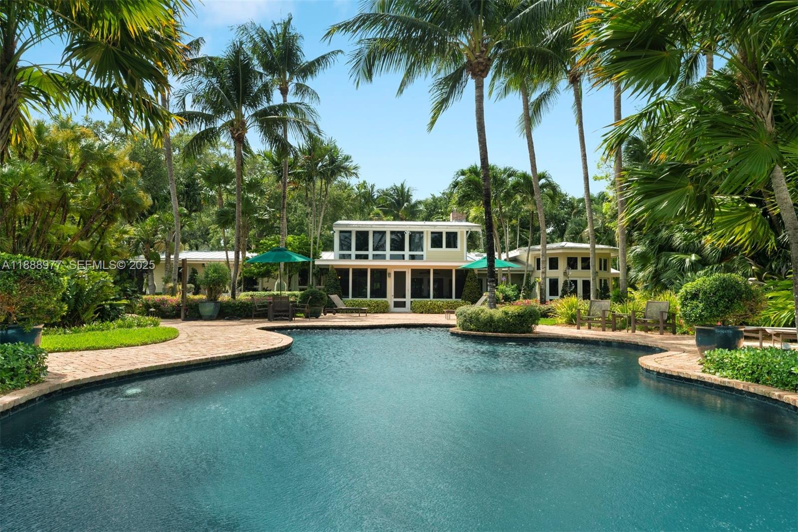 8845 School House Rd