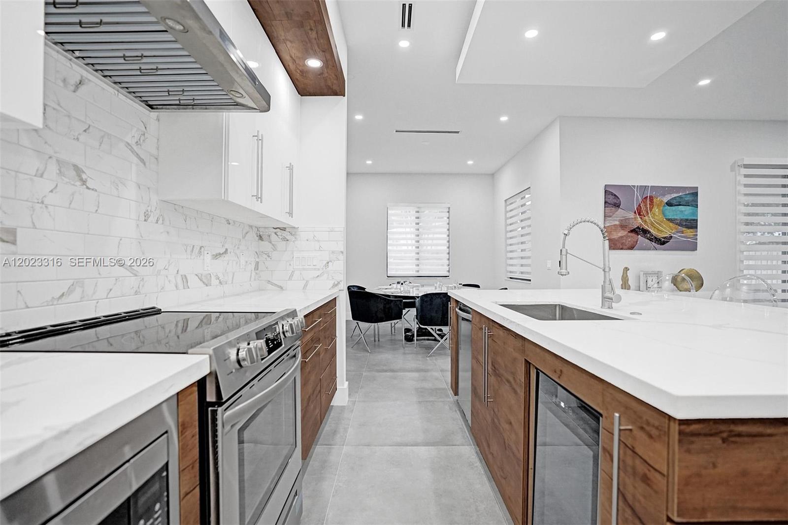 FAIRFAX BROLLIAR ADD SEC - Residential