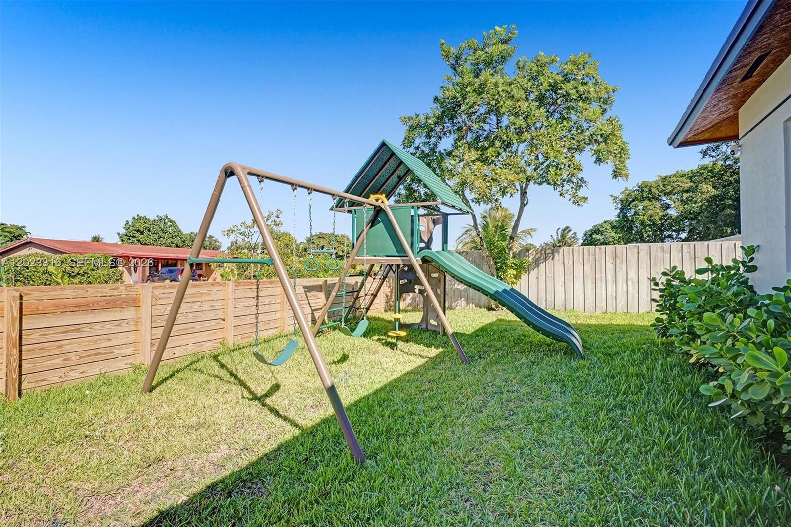 FAIRFAX BROLLIAR ADD SEC - Residential
