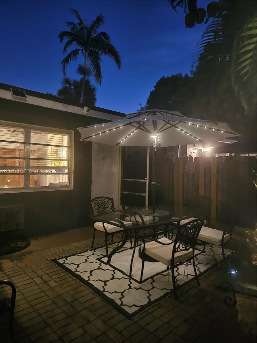 325 Fernwood Rd 10