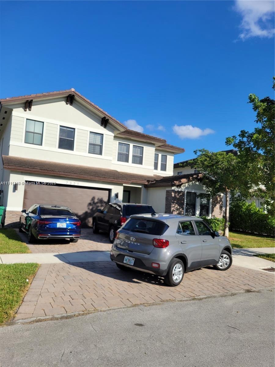 ENCHANTED PLACE - Residential Lease