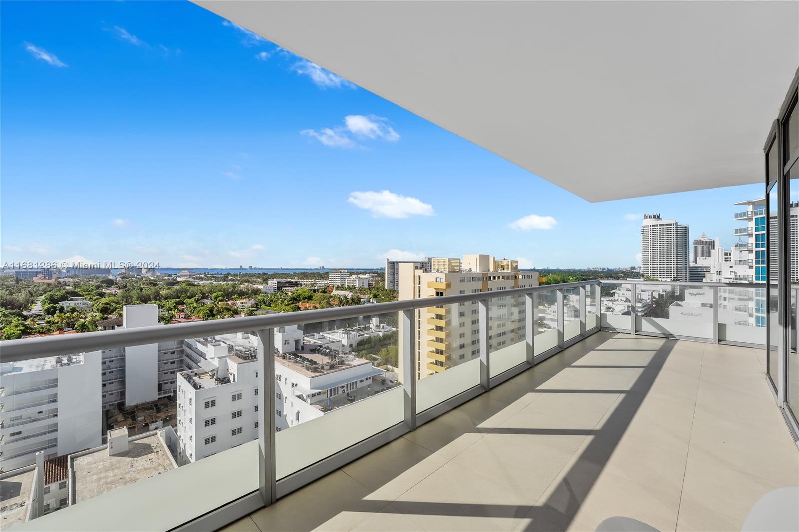 THE CARIBBEAN CONDO - Residential