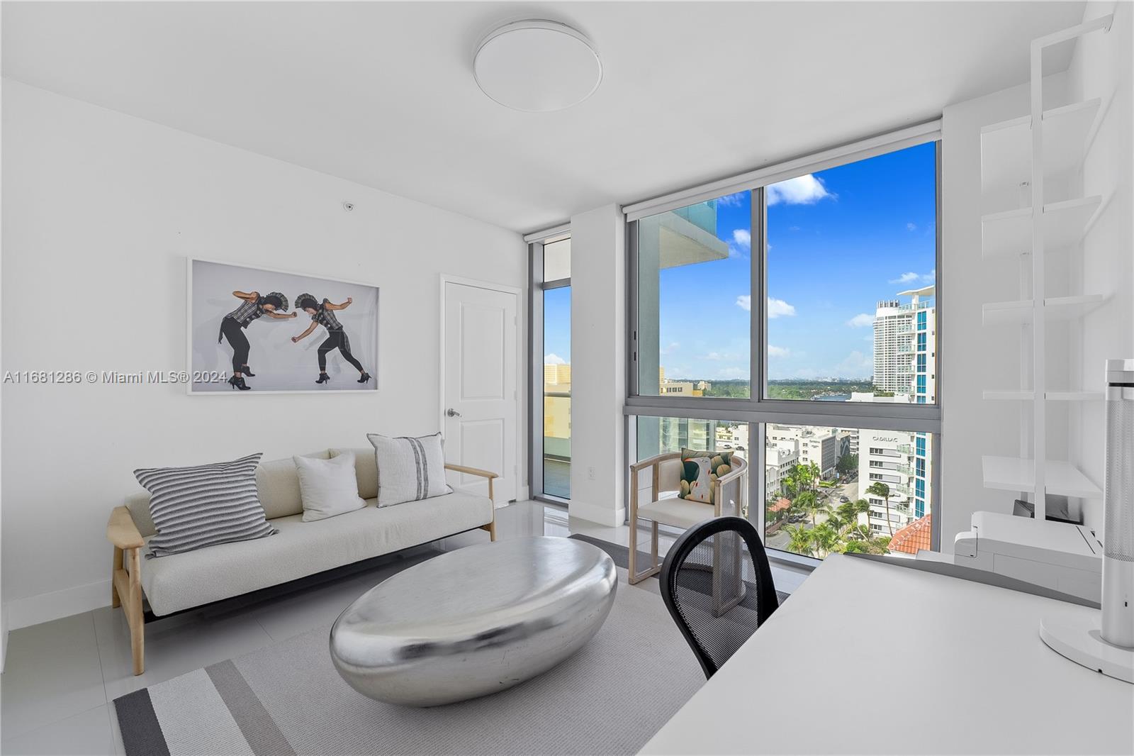 THE CARIBBEAN CONDO - Residential