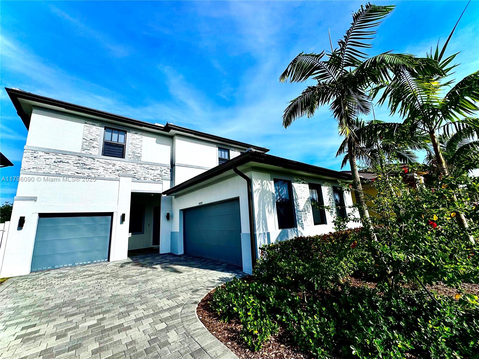 Property for Sale at 4409 Sw 173rd Ave, Miramar, Broward County, Florida - Bedrooms: 5 
Bathrooms: 5  - $1,195,000