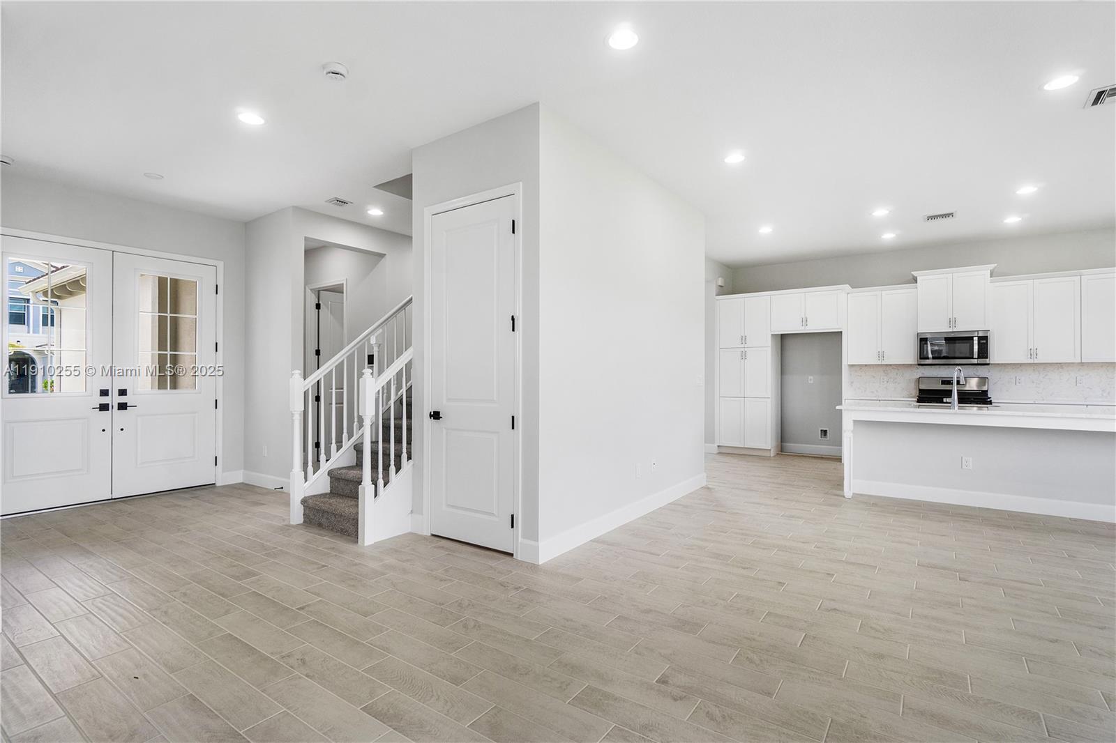 ORCHARDS OF WESTLAKE - Residential Lease