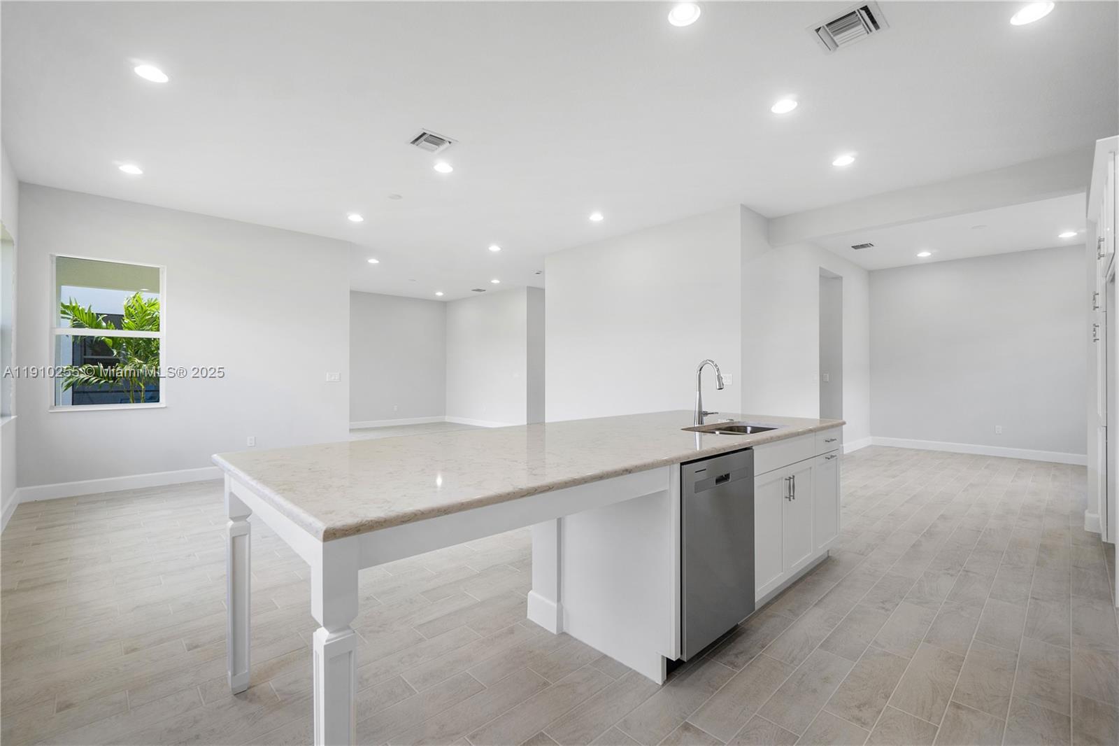 ORCHARDS OF WESTLAKE - Residential Lease