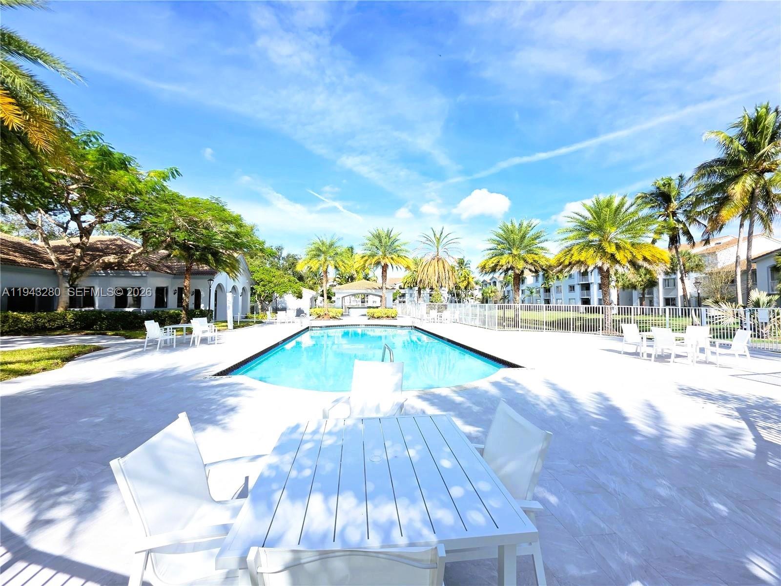 ROYAL GRAND CONDO - Residential