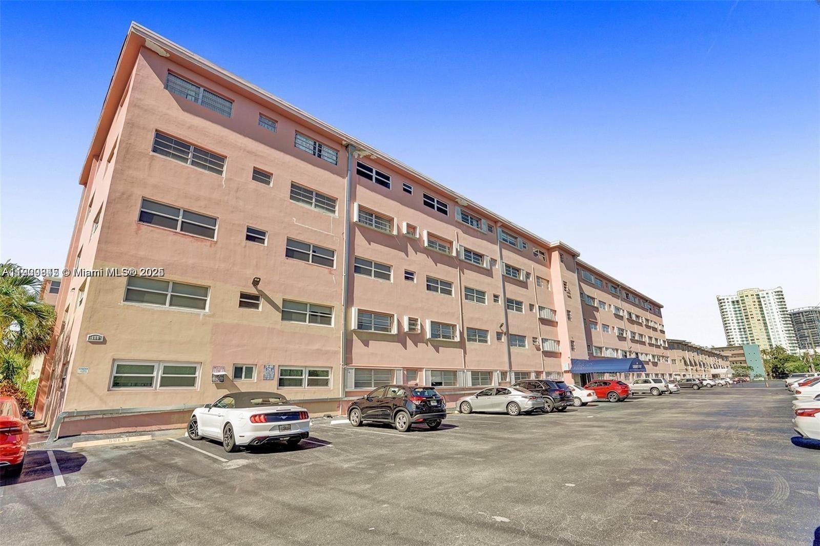 ELDORADO PLAZA WEST CONDO - Residential