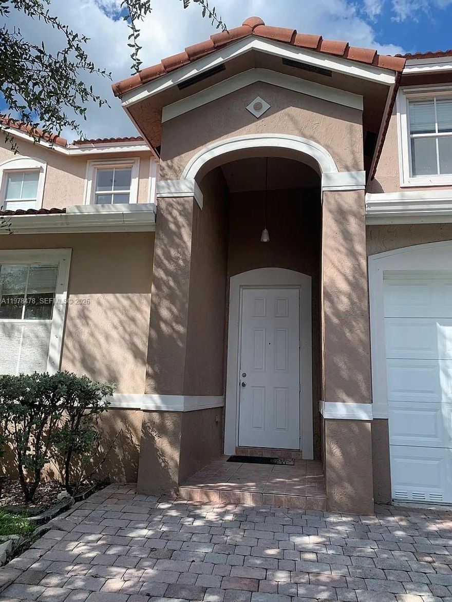 Spacious 2-Story, 4-Bedroom, 3-Bath, 1-Car Garage Townhome in a Peaceful Homestead Community.  This dream home has a great layout with one bedroom and a full bath on the first floor.  It's renovated with new kitchen appliances and fresh paint. Washer and dryer is also included.  Outside you'll find a lovely private patio and 2-car driveway. This well-maintained gate community has a nice club house with exercising equipment, a tranquil pool and a children's playground.  House is on Supra lockbox, however, to go "Showtime" for community gate access.