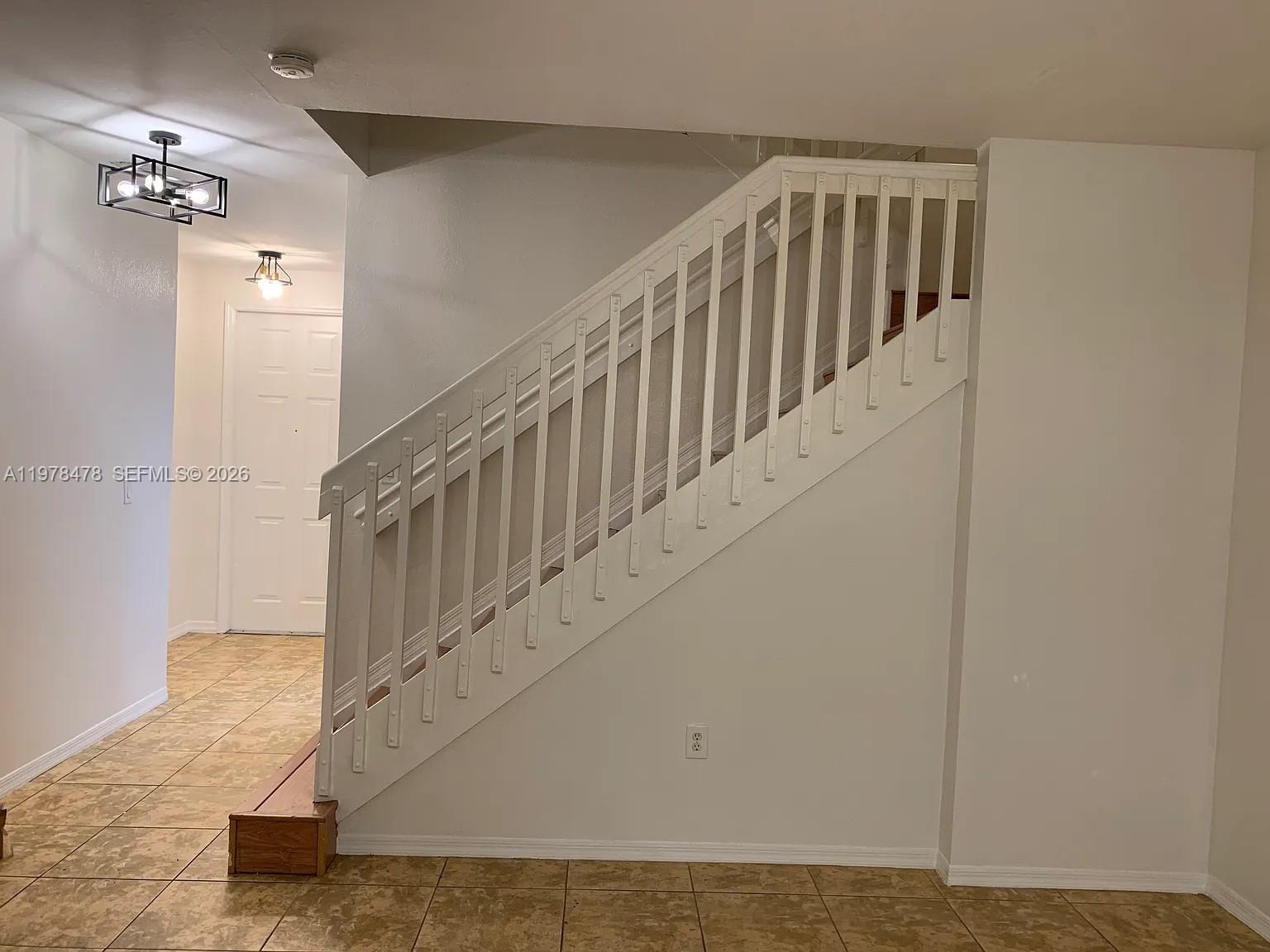 RIVERSIDE AT BISC NATL PK - Residential Lease