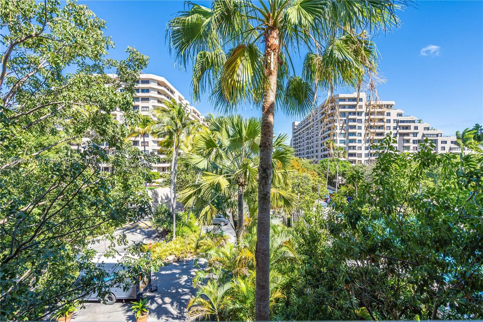 Key Biscayne, Florida 33149, United States, 2 Bedrooms Bedrooms, ,2 BathroomsBathrooms,Residential,Active,114058