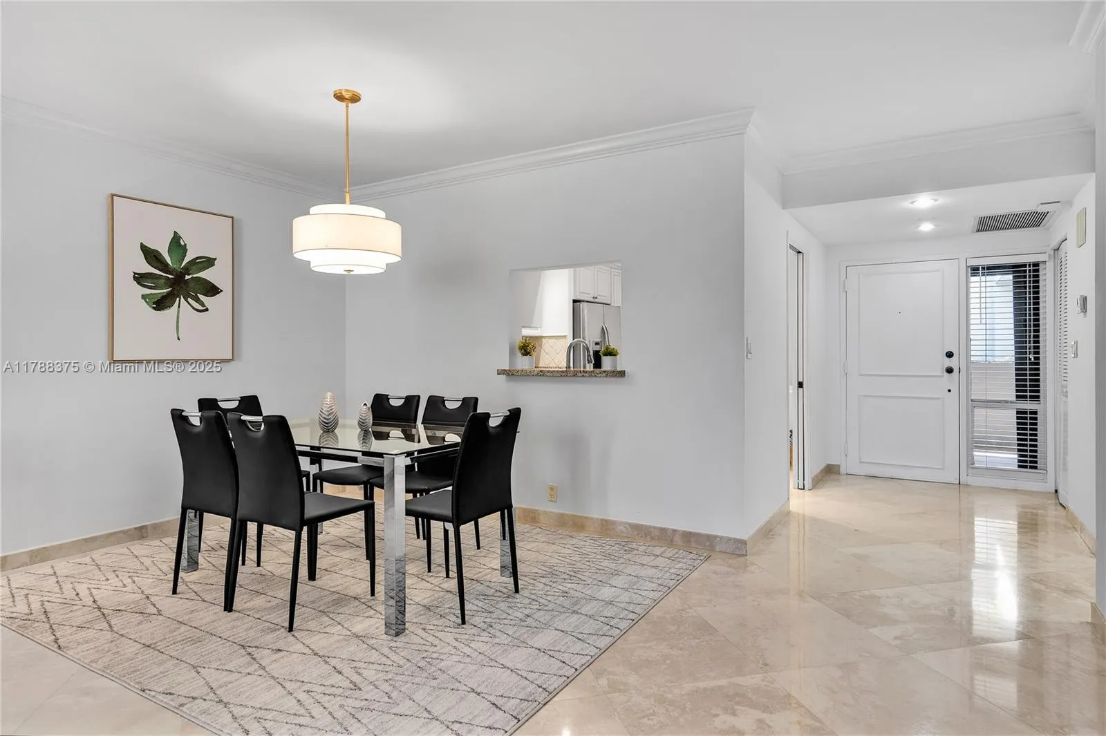 Key Biscayne, Florida 33149, United States, 2 Bedrooms Bedrooms, ,2 BathroomsBathrooms,Residential,Active,114058