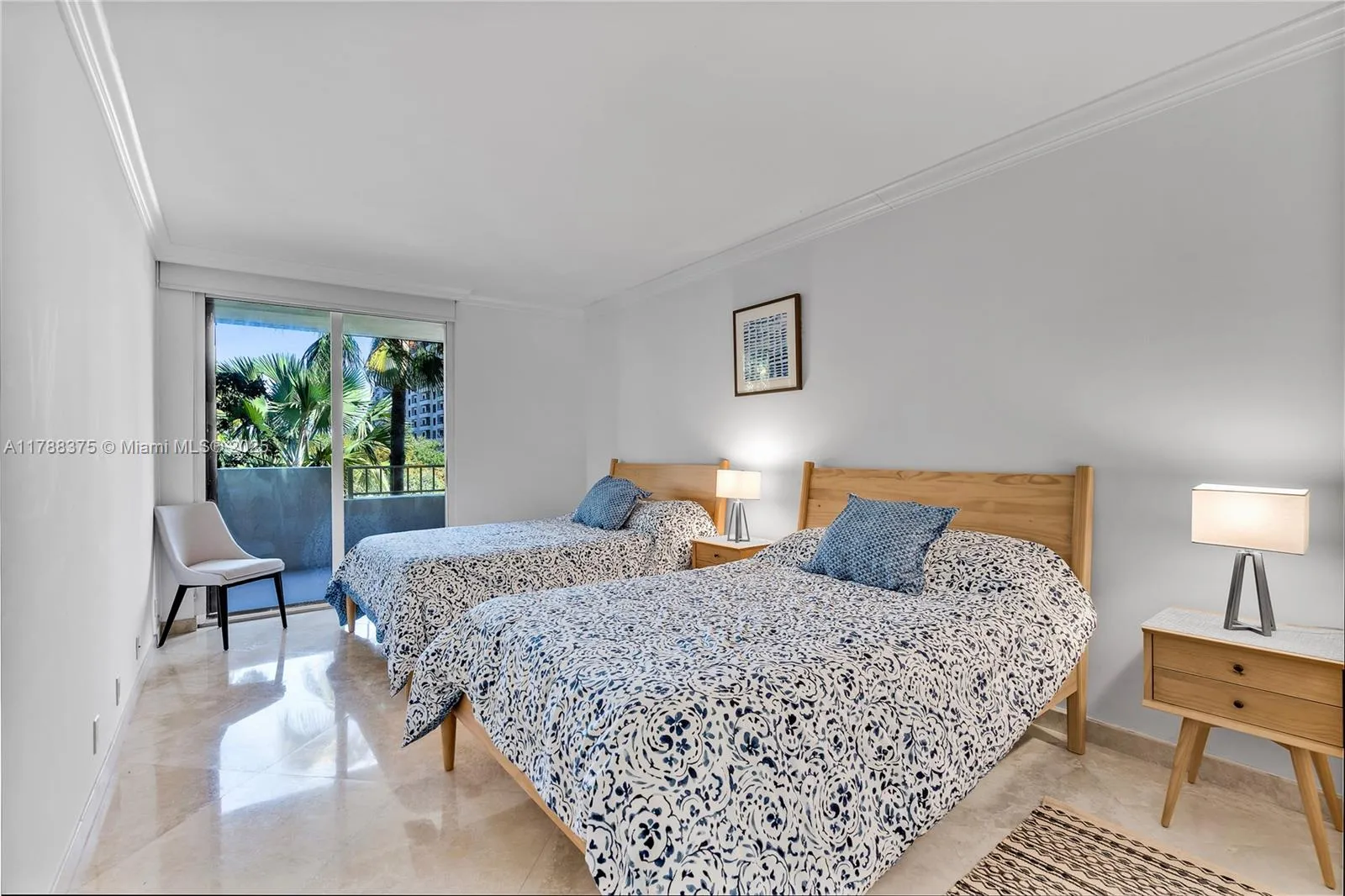 Key Biscayne, Florida 33149, United States, 2 Bedrooms Bedrooms, ,2 BathroomsBathrooms,Residential,Active,114058