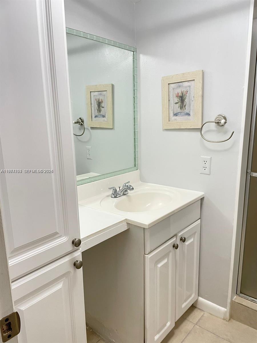 SUNRISE LAKES 88 CONDO - Residential