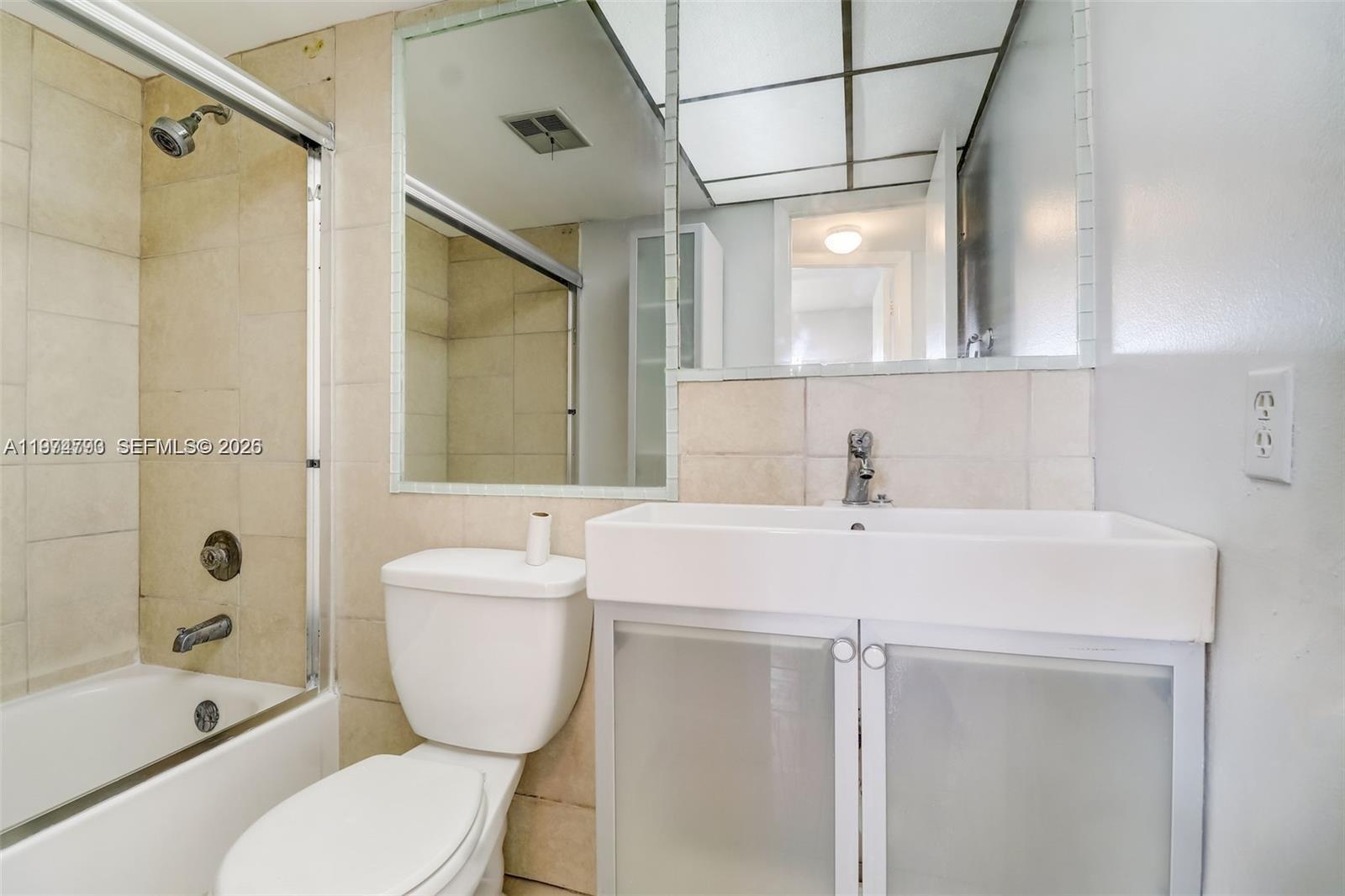 SUNRISE LAKES 88 CONDO - Residential