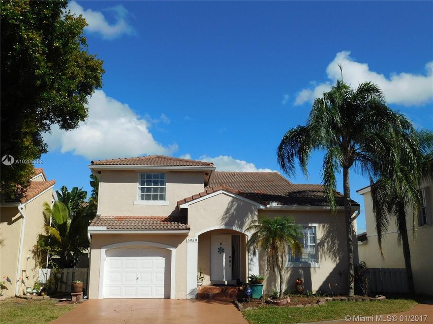 Inviting Two Story, Single Family Home, 3 Bedroom, 2.5 Baths, 1 Car Garage home in convenient Sorbet neighborhood in Coconut Creek. Freshly painted interior. Recent upgrades including 24" Porcelain floor tile, new baseboards, glass sliding shower doors, closet racks, & upgraded lighting. High ceilings & lg family room. French doors lead to fenced yard, paved patio & garden. Features new gutters & keyless entry lock. Low HOA. Good schools, community pool, & location close to 441, Sawgrass, & best shopping.