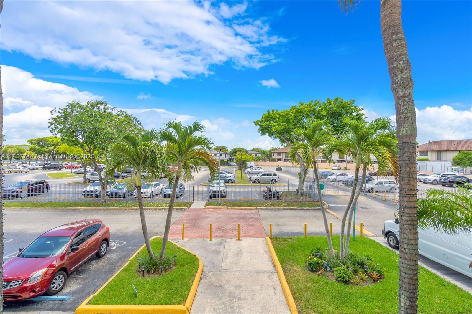 VISTA DEL LAGO CONDO PH 2 - Residential Lease