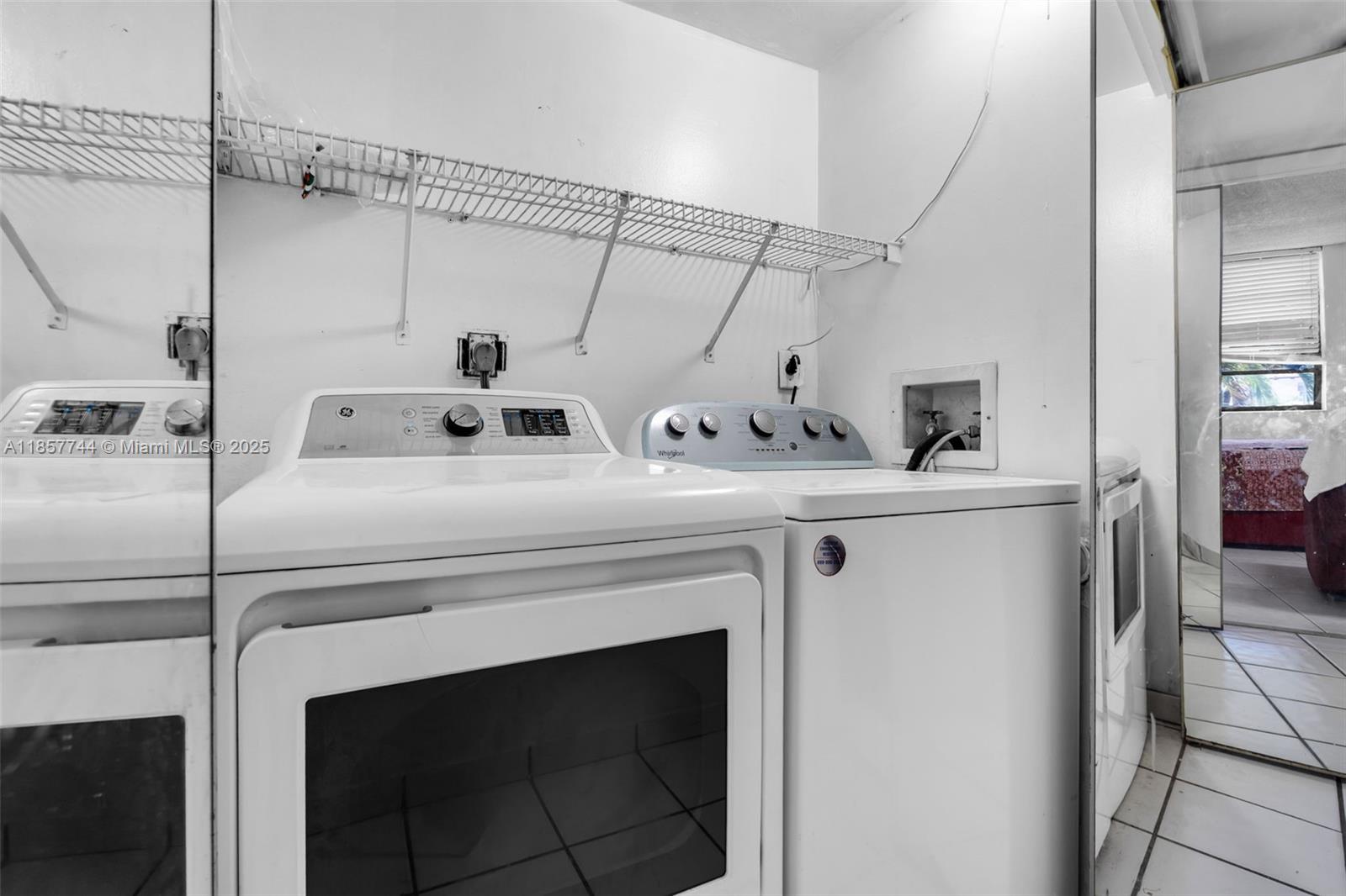 VISTA DEL LAGO CONDO PH 2 - Residential Lease