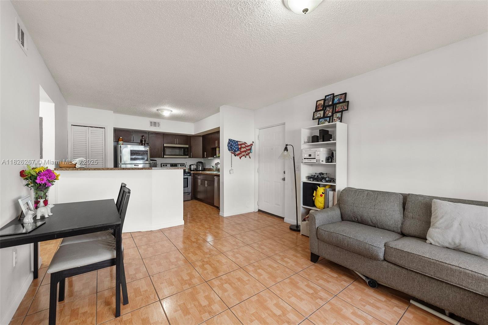 LAKEWOOD AT EMERALD HILLS - Residential