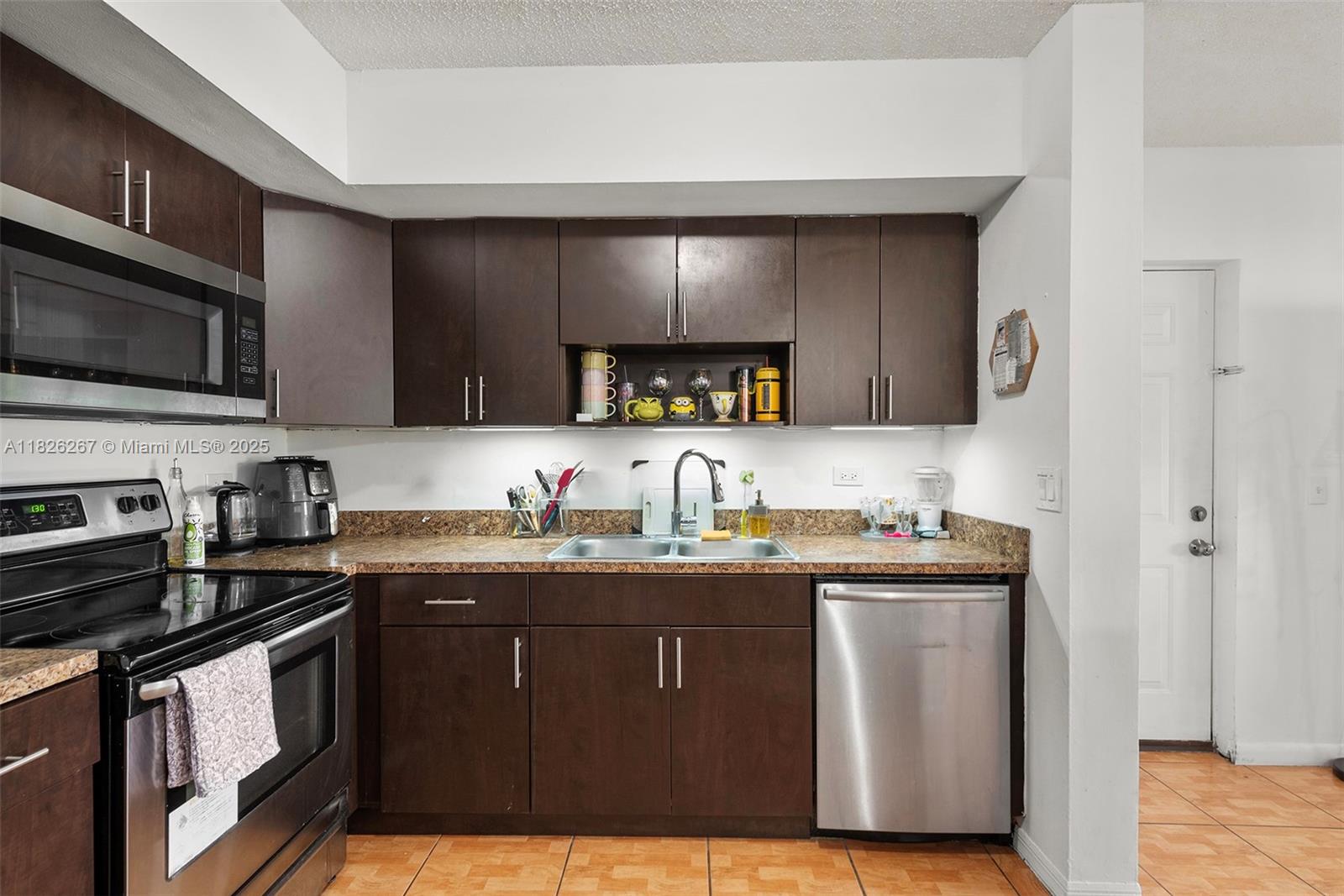 LAKEWOOD AT EMERALD HILLS - Residential