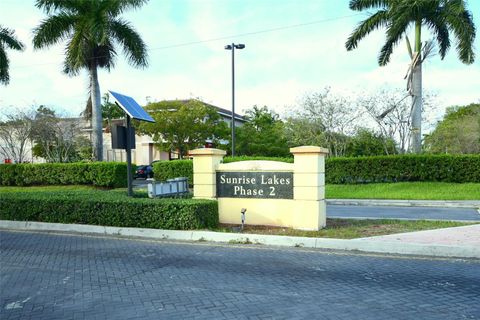 Condominium in Sunrise FL 8280 Sunrise Lakes Blvd Blvd 33.jpg