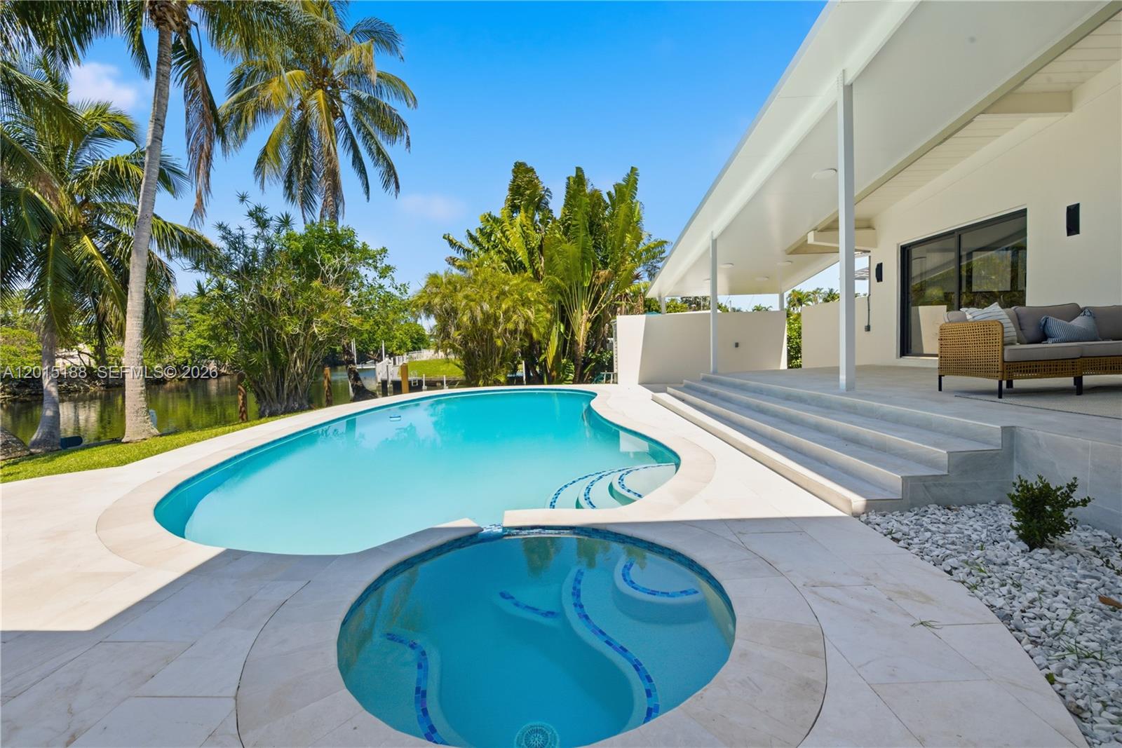 LAUDERDALE ISLES NO 2-BLK - Residential