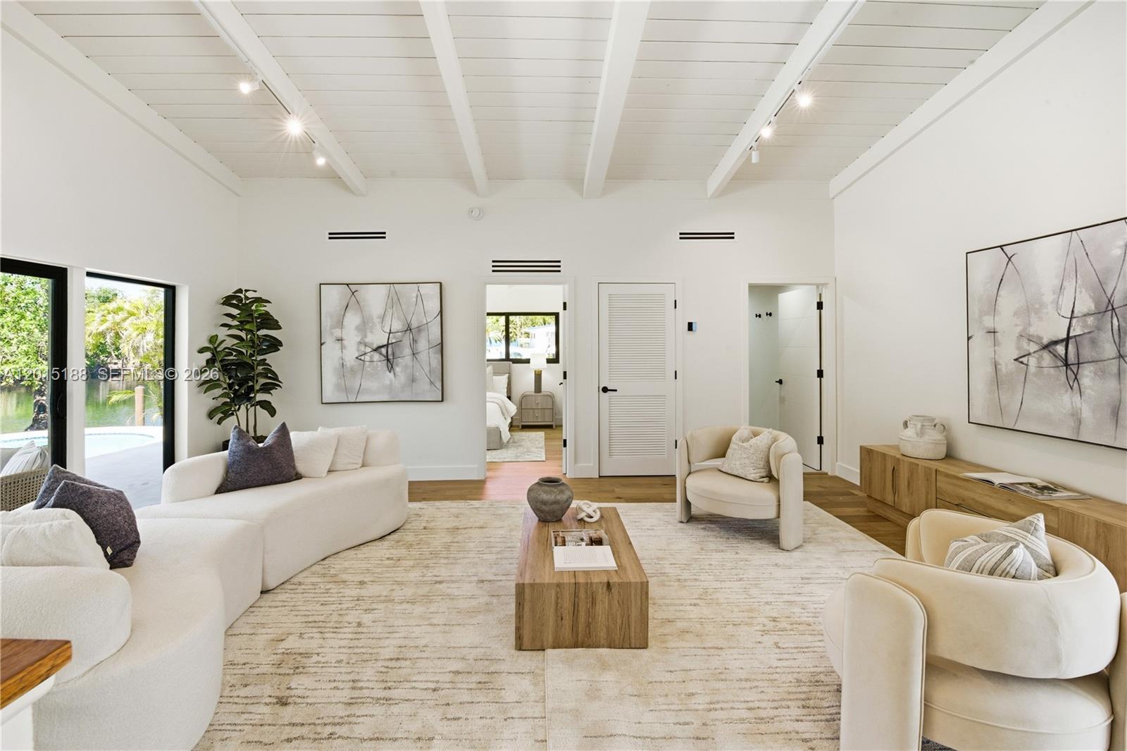 LAUDERDALE ISLES NO 2-BLK - Residential
