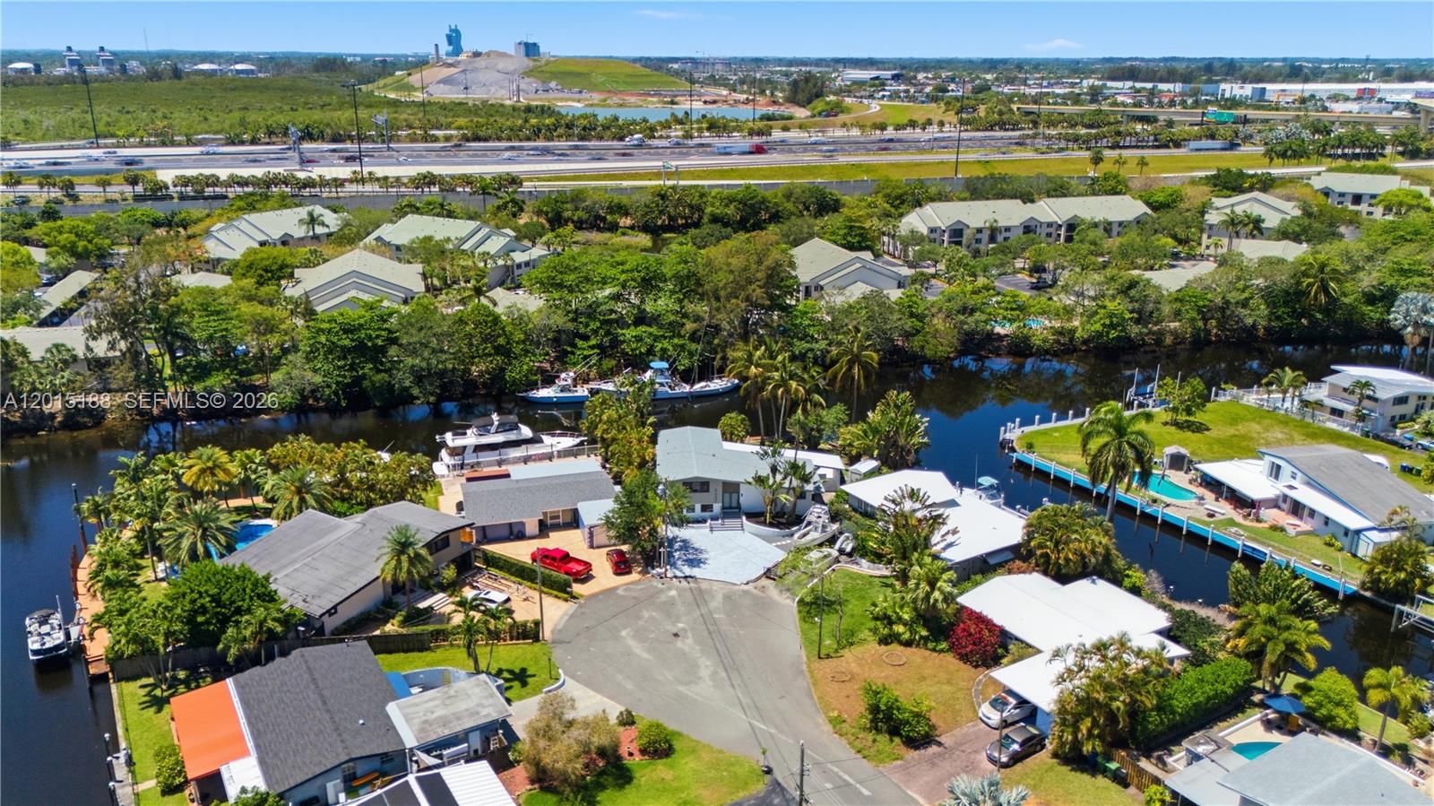 LAUDERDALE ISLES NO 2-BLK - Residential