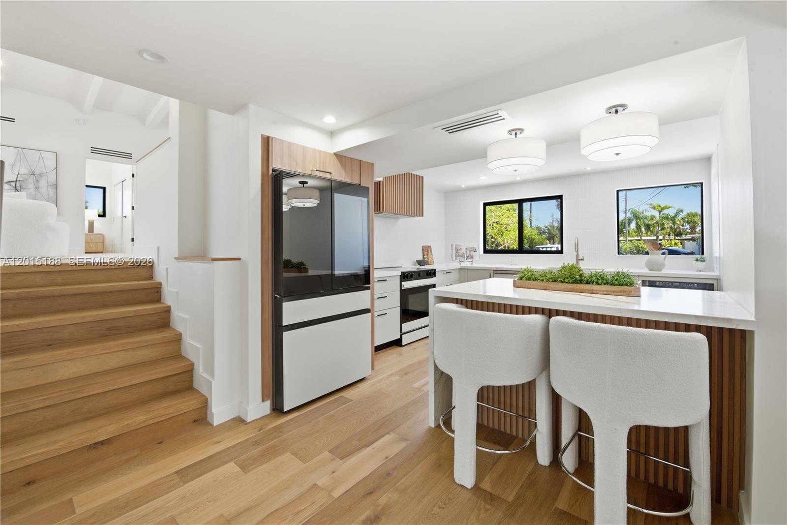 LAUDERDALE ISLES NO 2-BLK - Residential