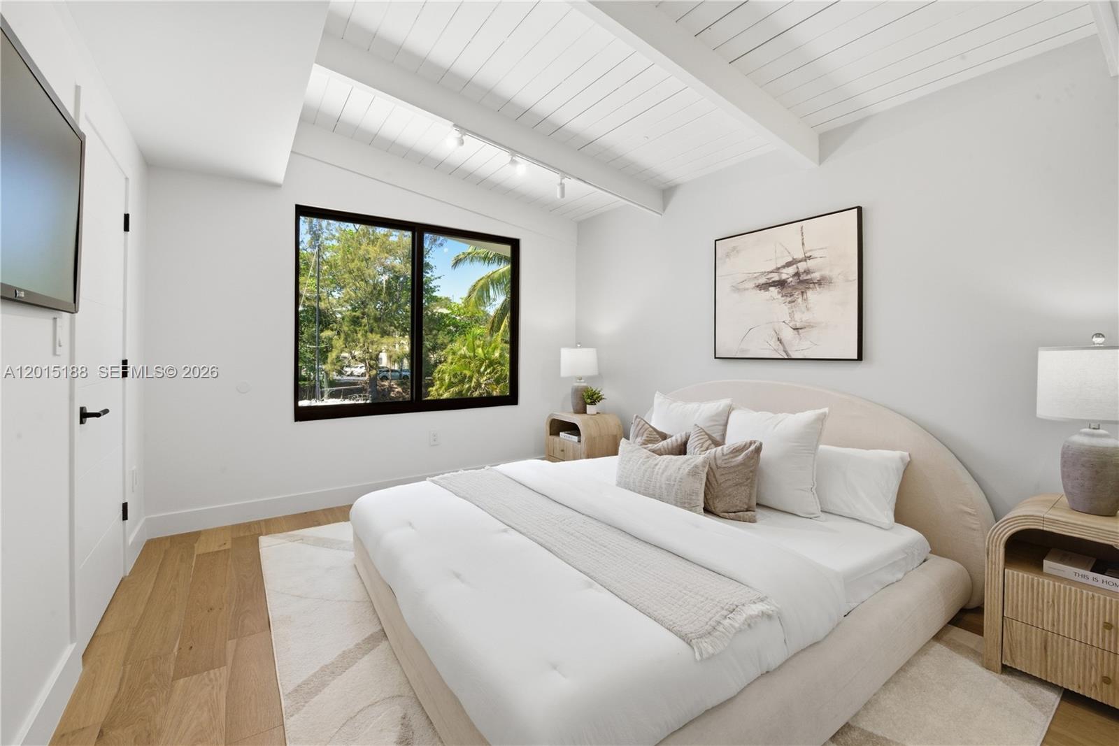 LAUDERDALE ISLES NO 2-BLK - Residential