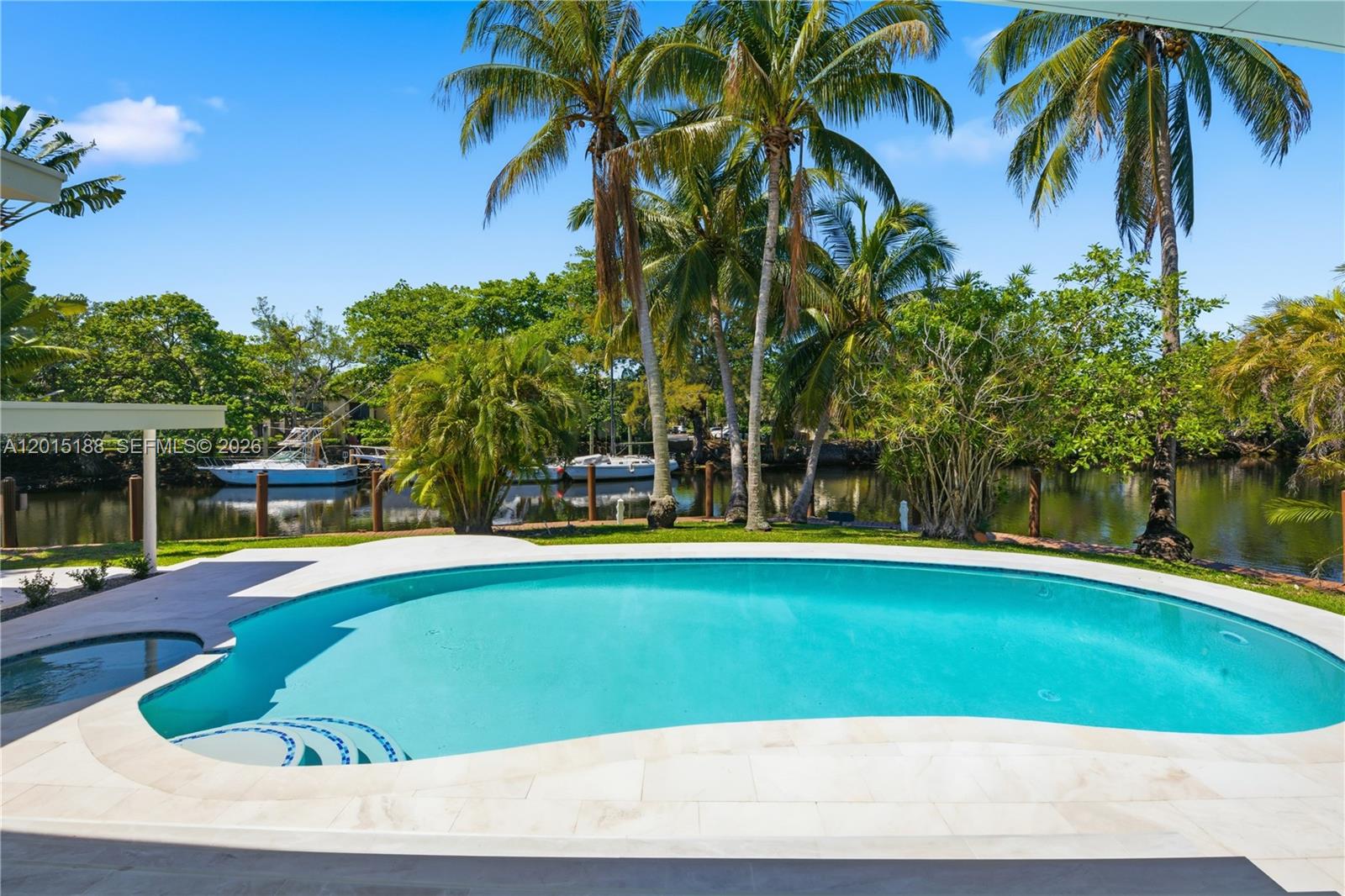 LAUDERDALE ISLES NO 2-BLK - Residential