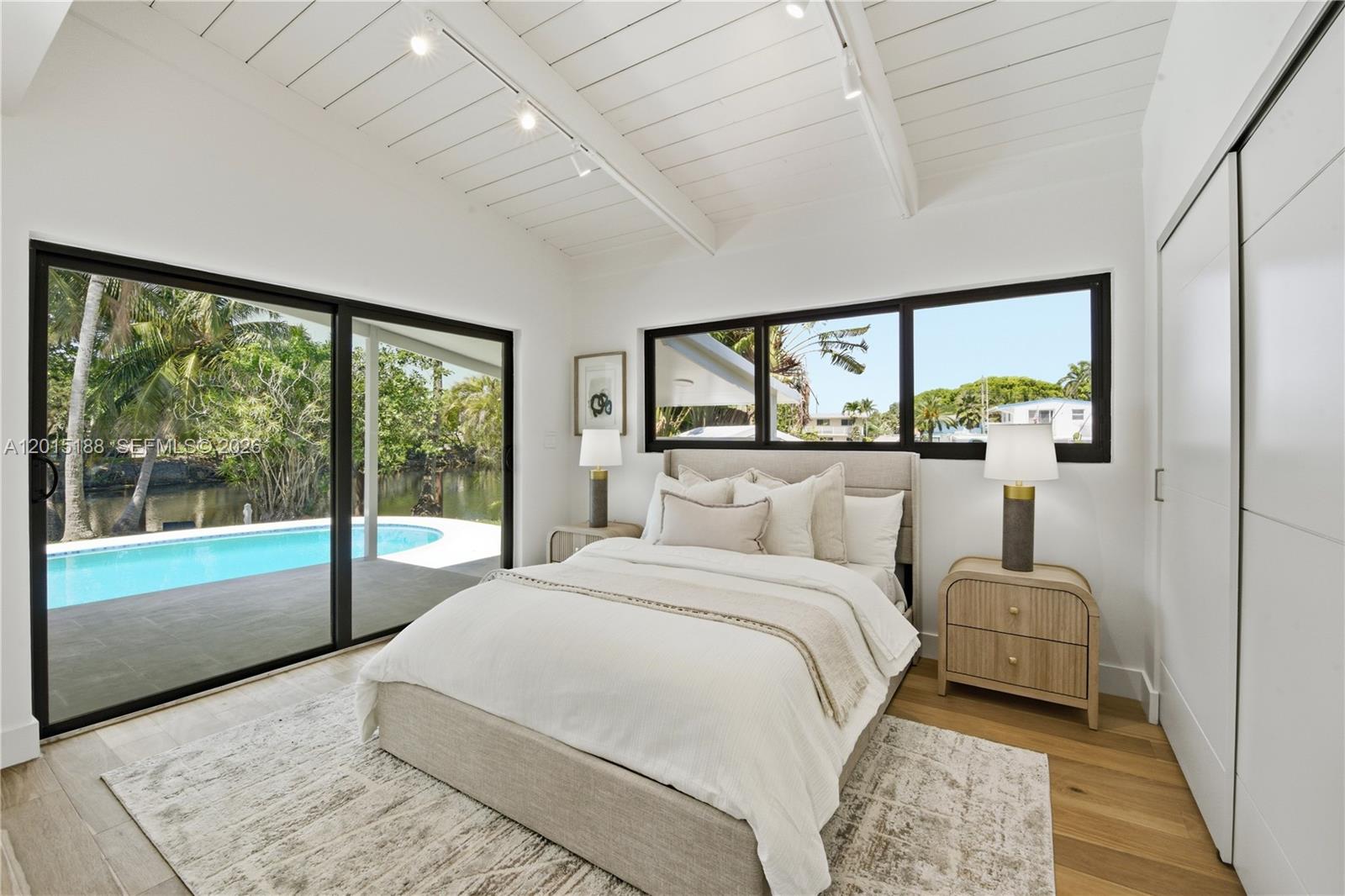 LAUDERDALE ISLES NO 2-BLK - Residential