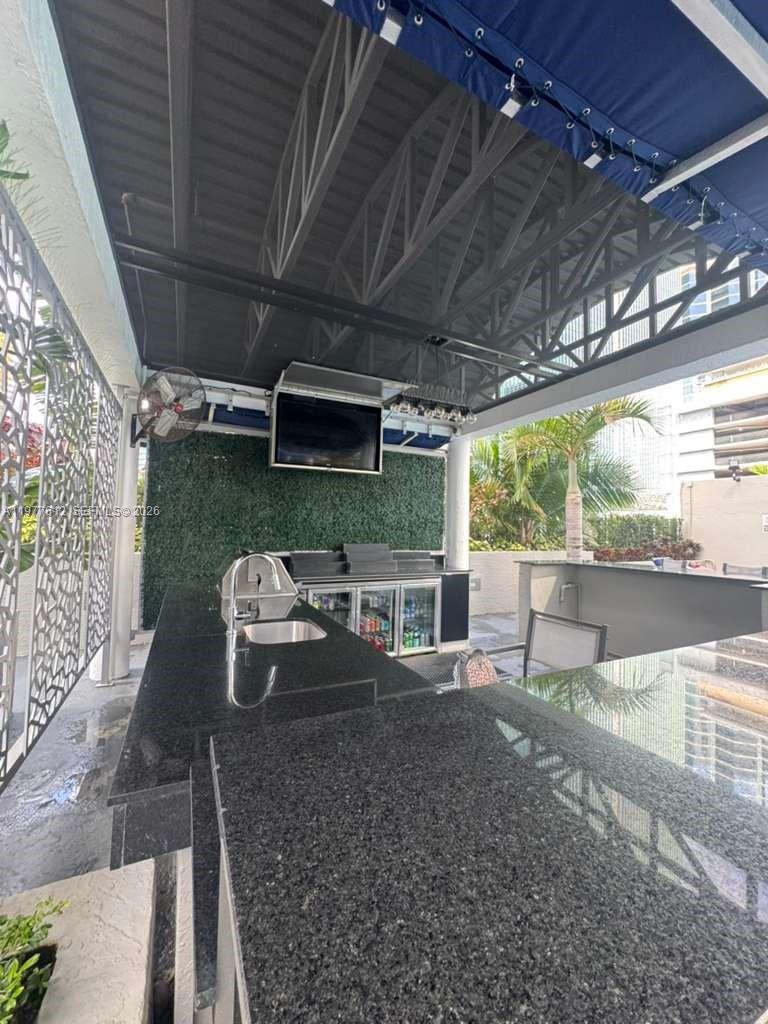 FORTUNE HOUSE CONDO - Residential Lease