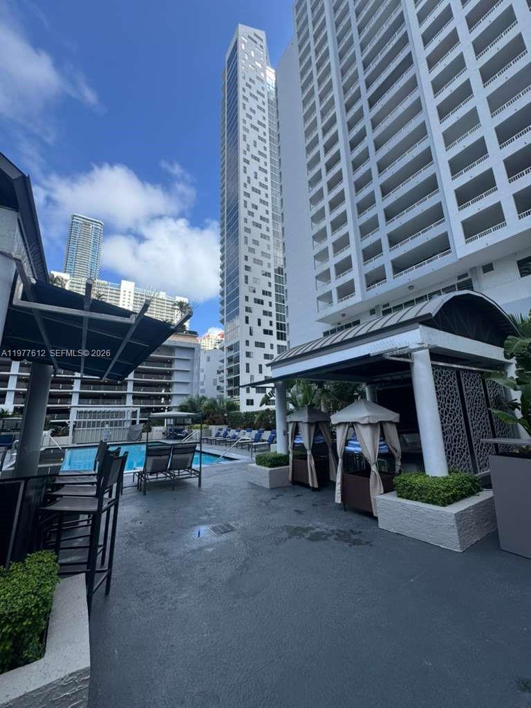 FORTUNE HOUSE CONDO - Residential Lease