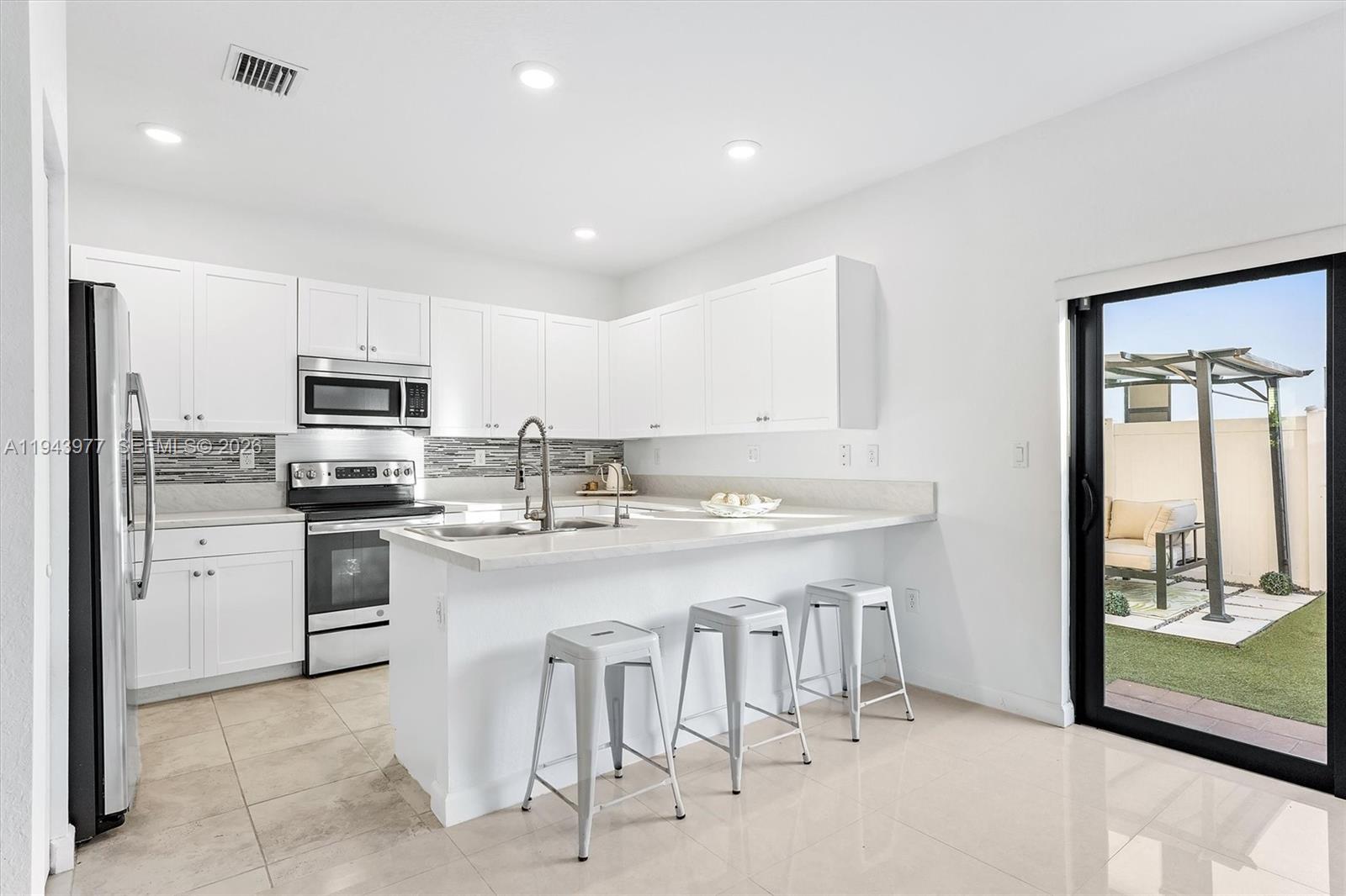 AQUABELLA SECTION TWO - Residential