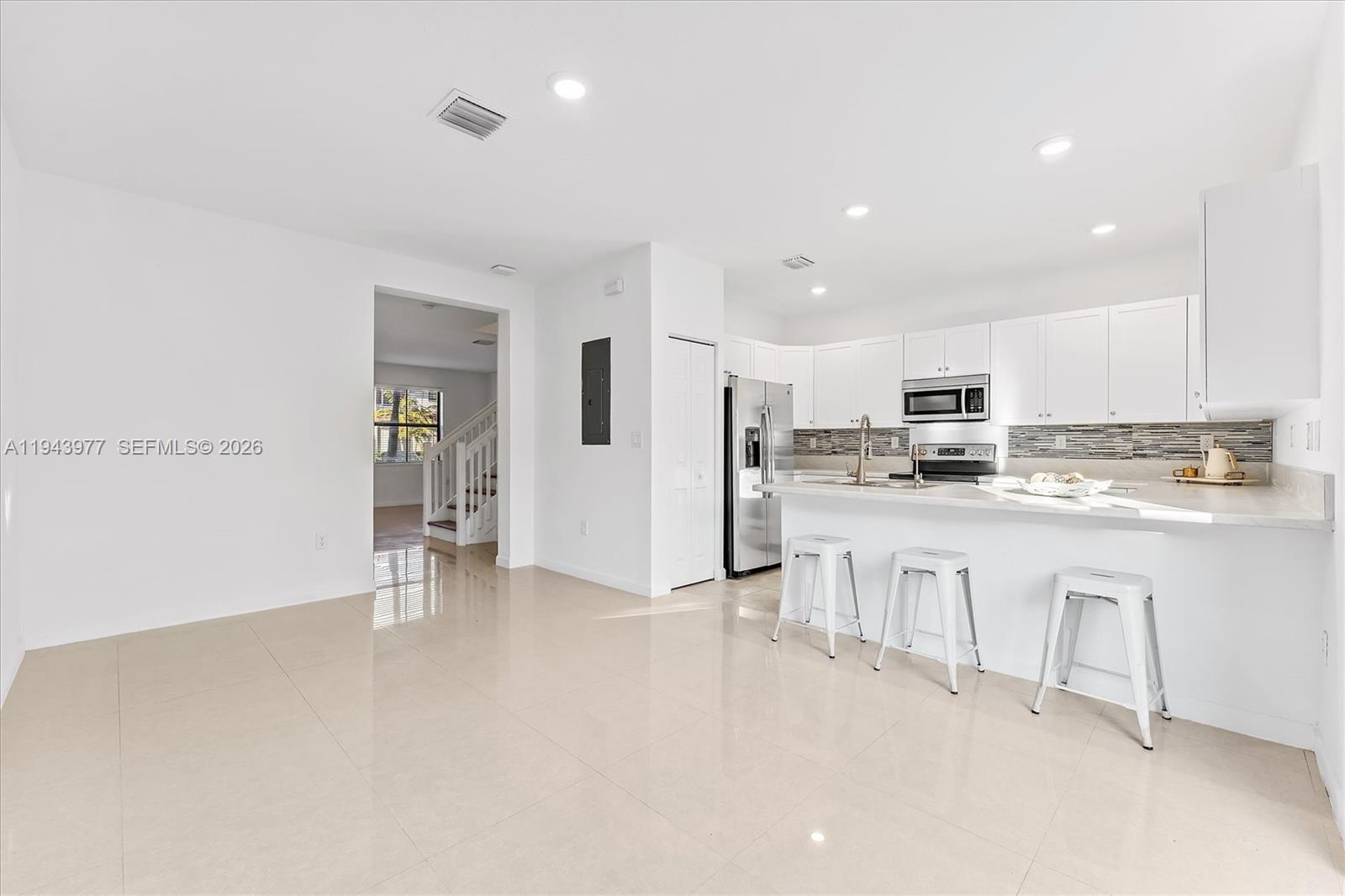 AQUABELLA SECTION TWO - Residential