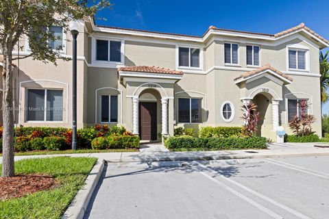 Photo of 1014 SE 23rd Ave, Homestead, FL 33035 (MLS # A11886440)