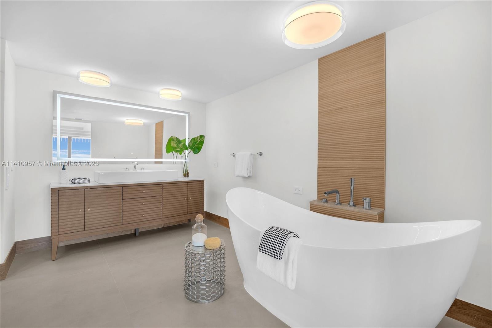 GROVE ISLE CONDO - Residential