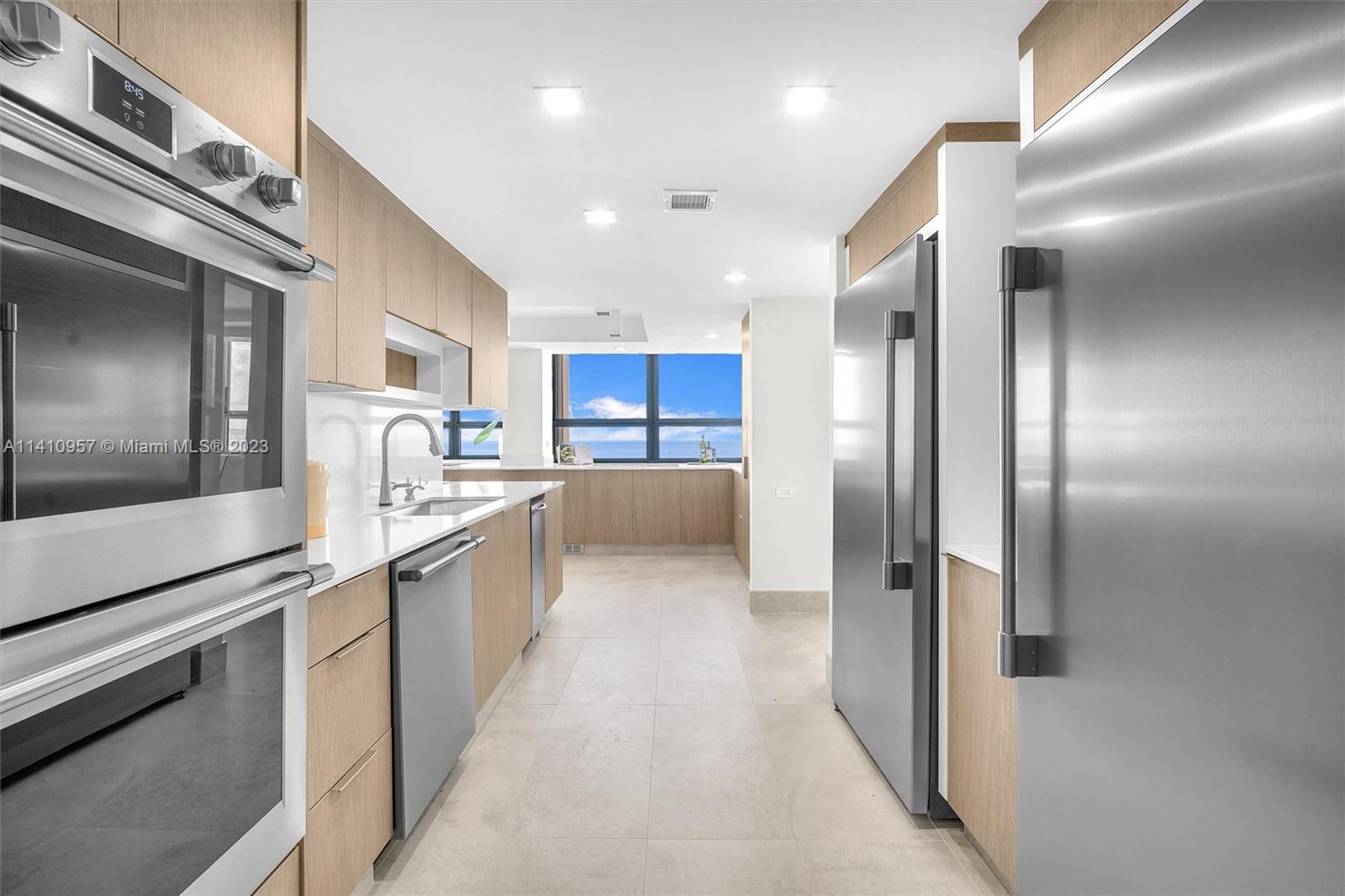 GROVE ISLE CONDO - Residential