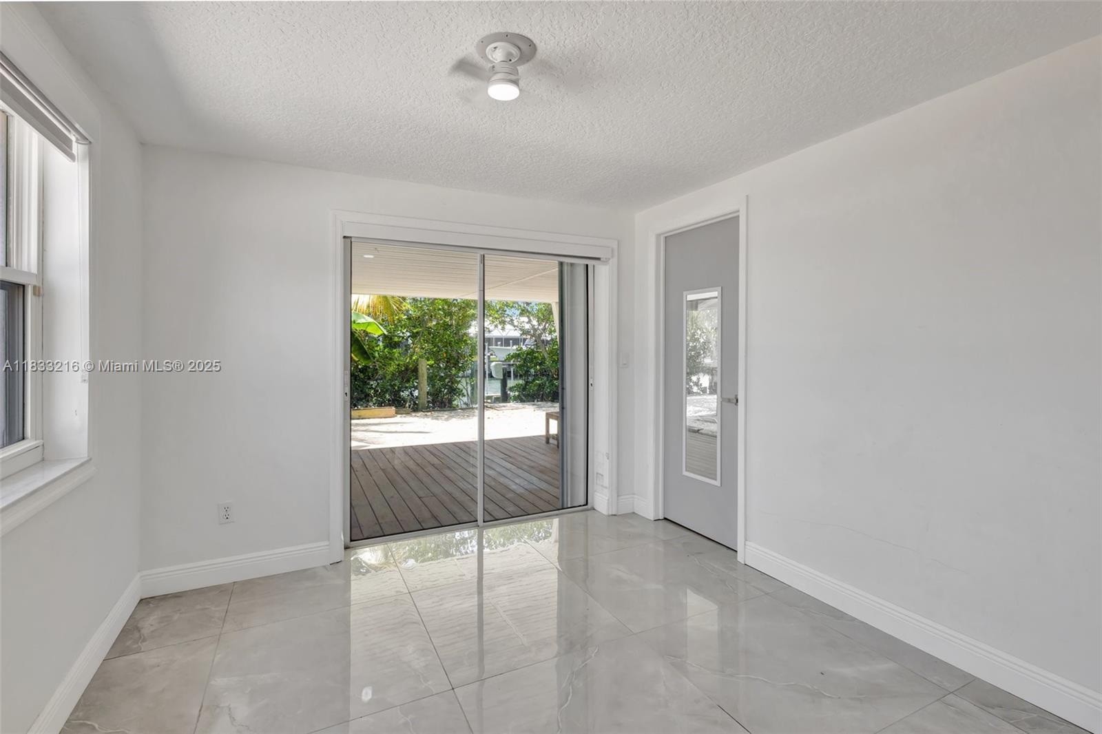 CORAL COVE BEACH SECTION - Residential