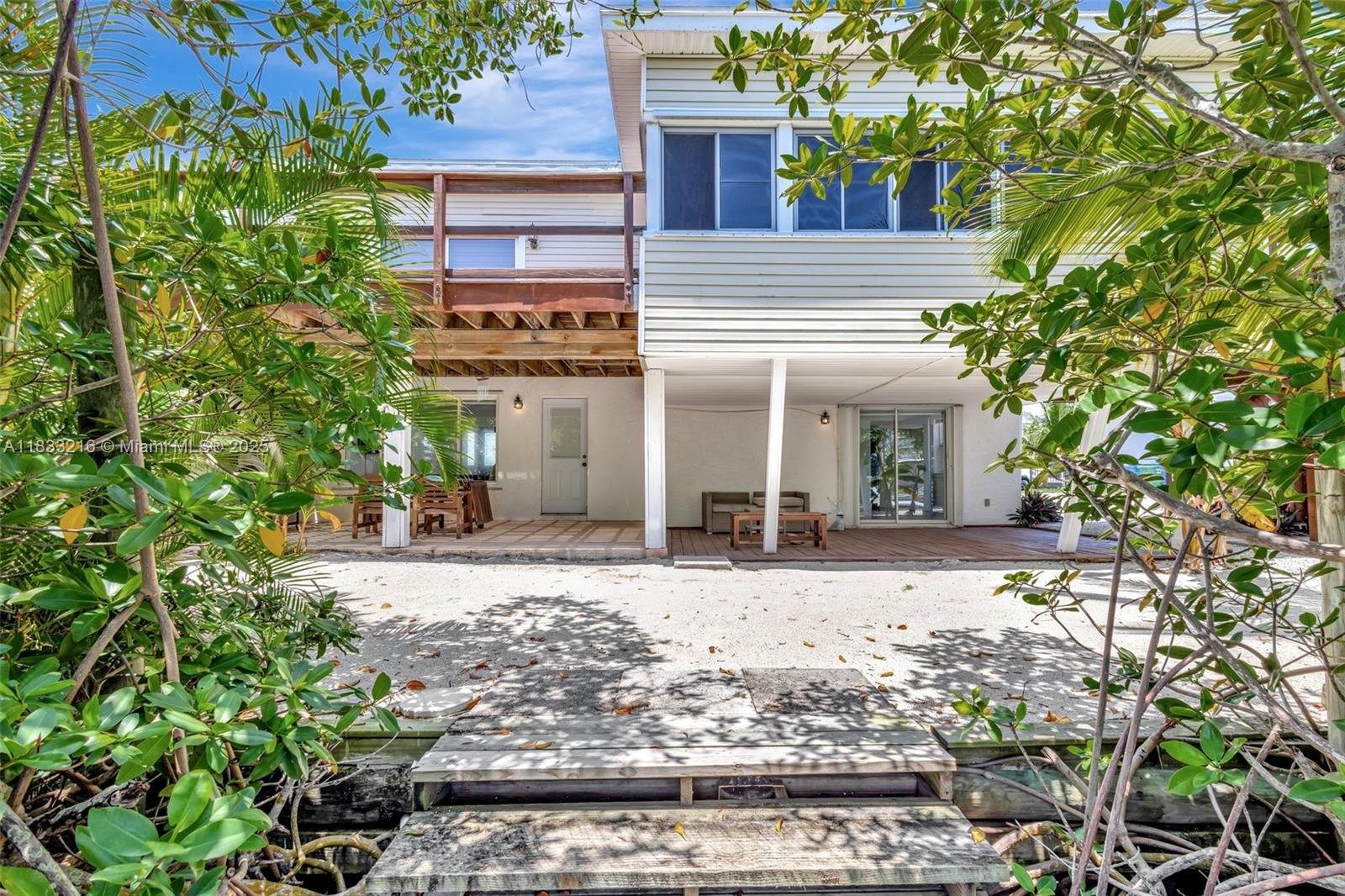 CORAL COVE BEACH SECTION - Residential