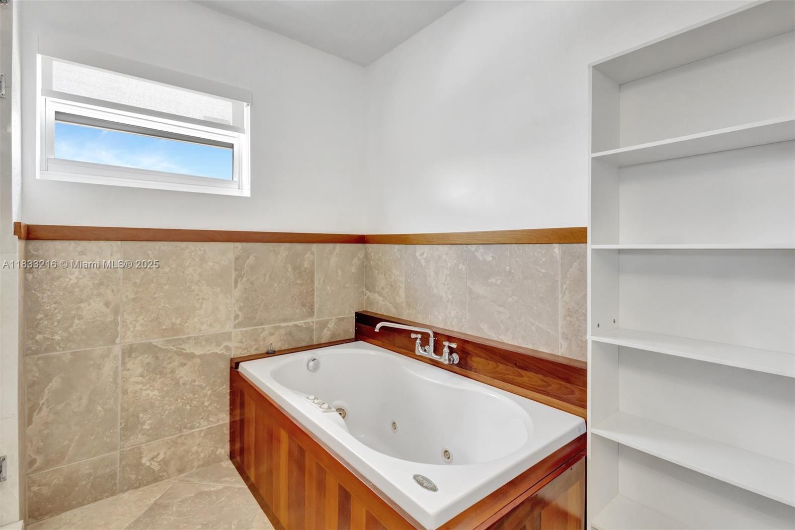 CORAL COVE BEACH SECTION - Residential