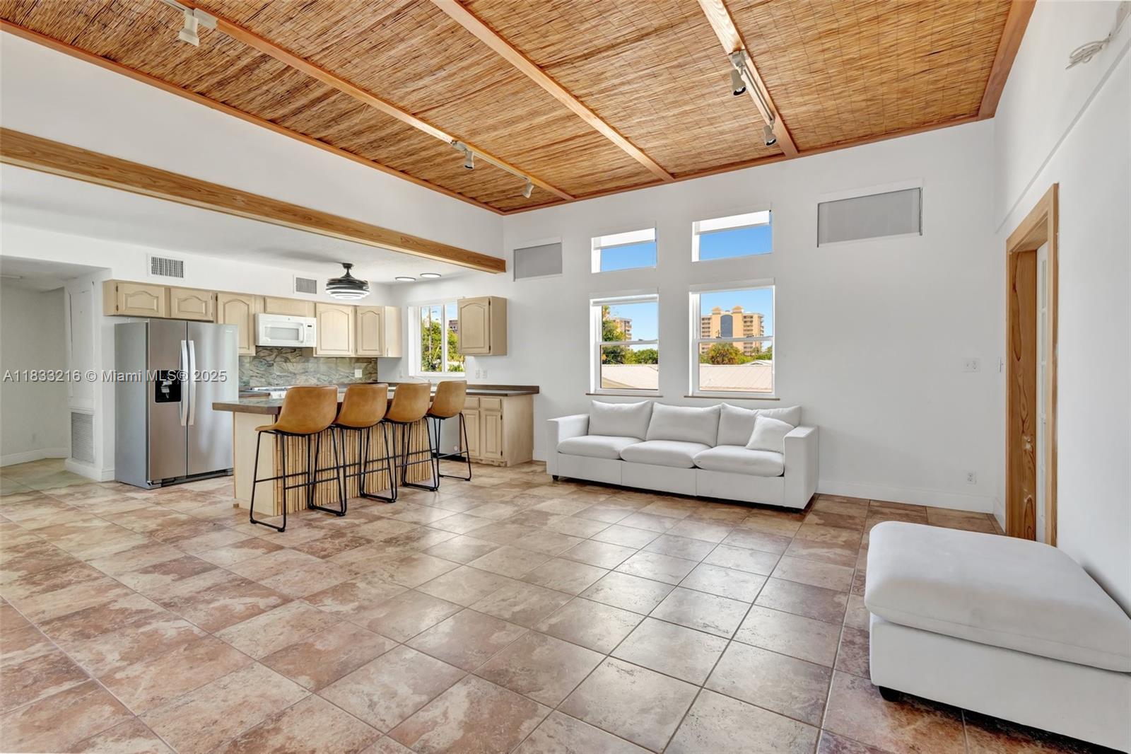 CORAL COVE BEACH SECTION - Residential