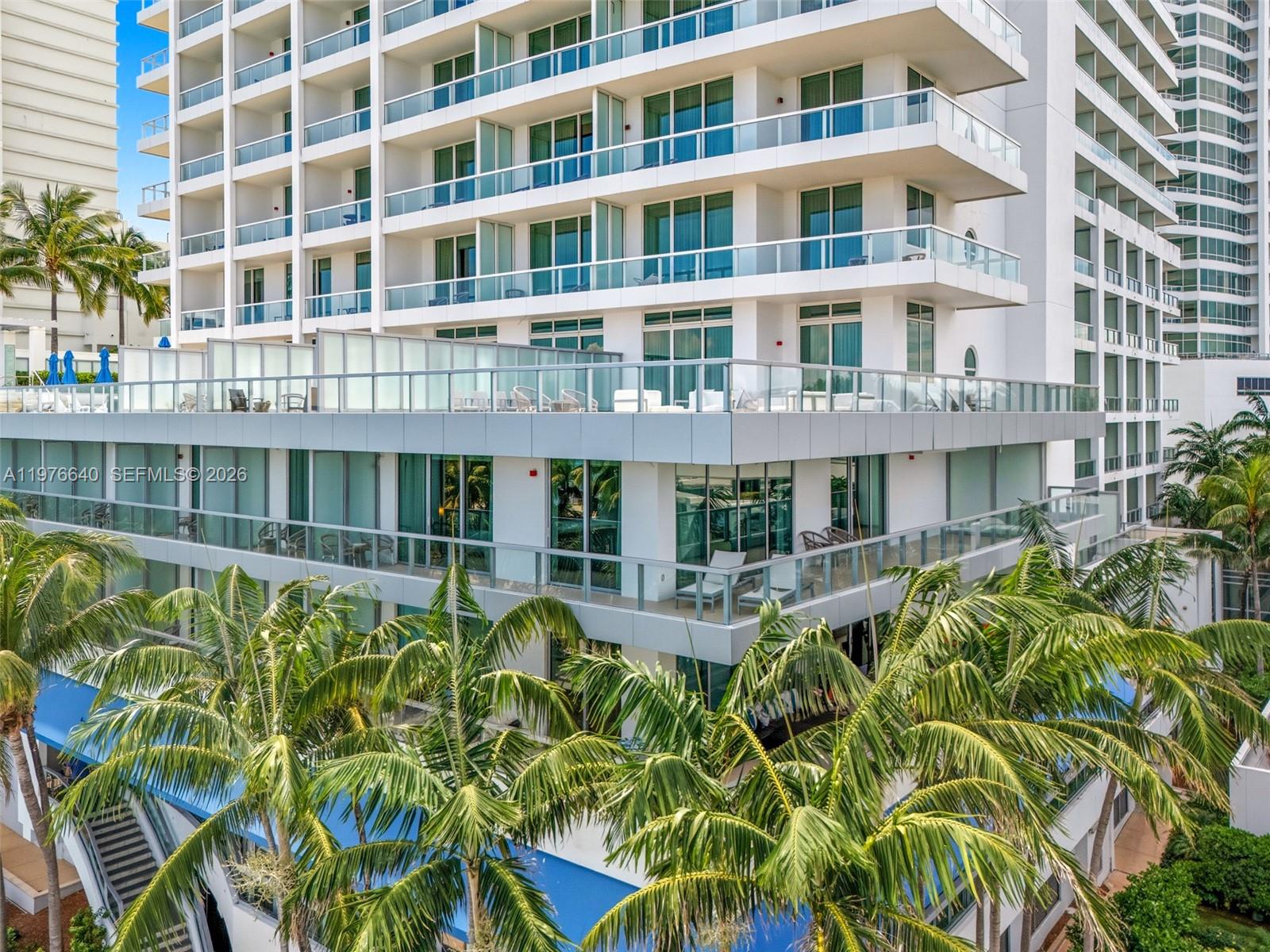 FONTAINEBLEAU III OCEAN C - Residential