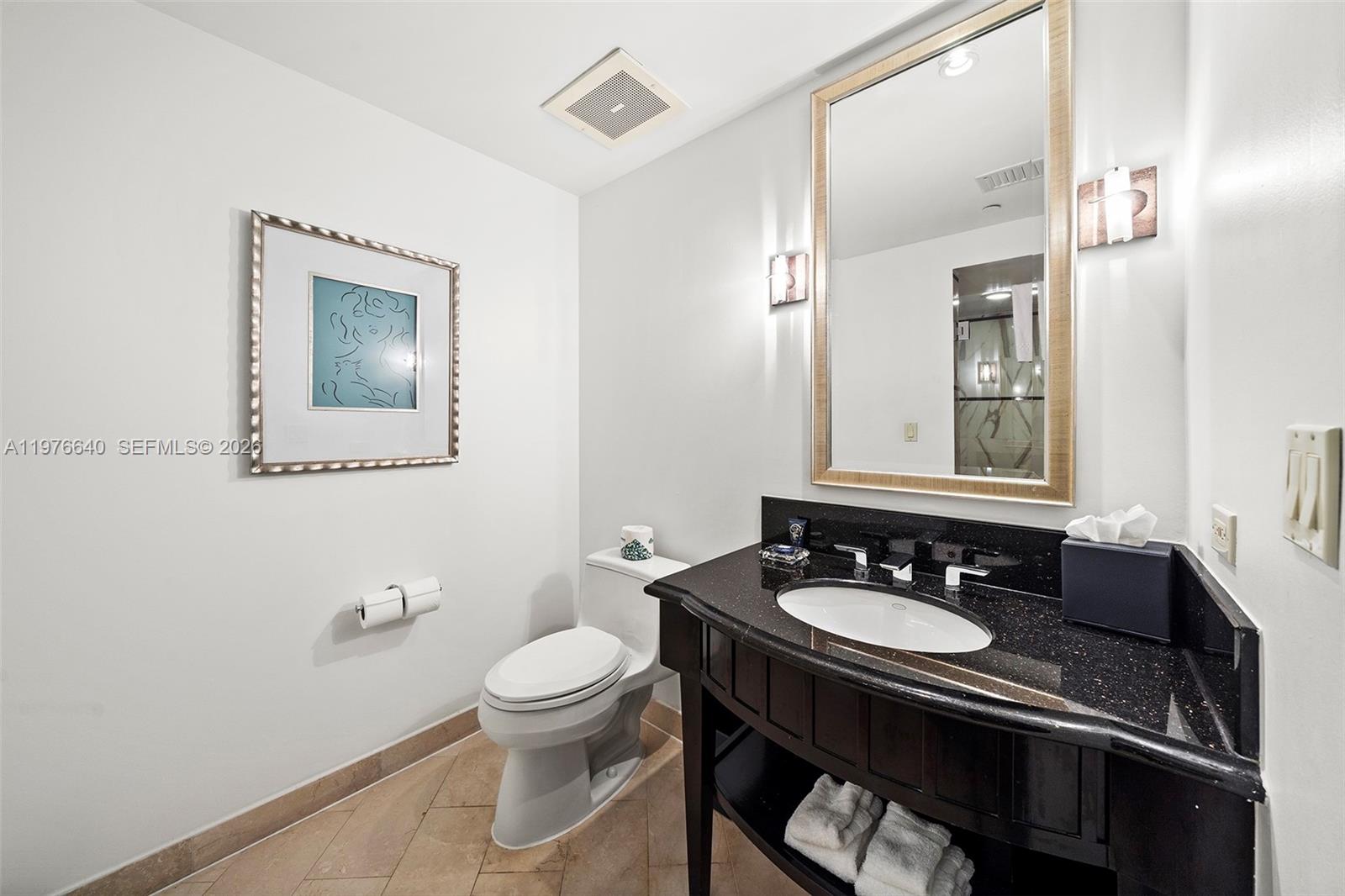 FONTAINEBLEAU III OCEAN C - Residential