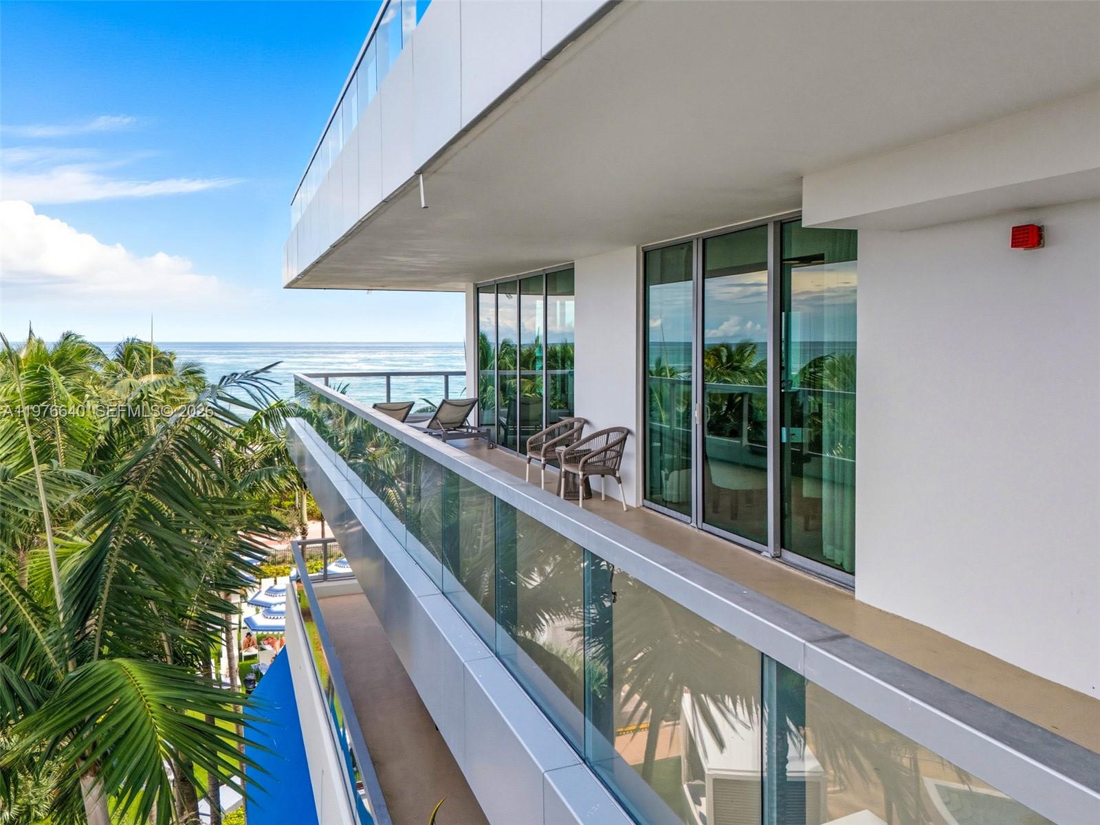 FONTAINEBLEAU III OCEAN C - Residential