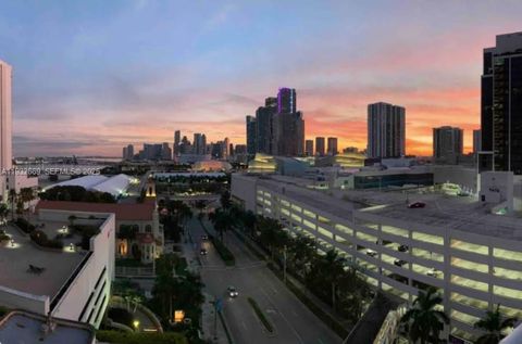 1717 N Bayshore Dr A-1652 Miami FL 33132