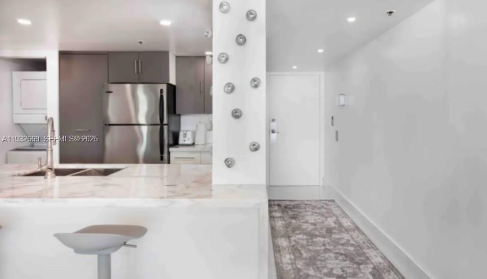 1717 N Bayshore Dr A-1652