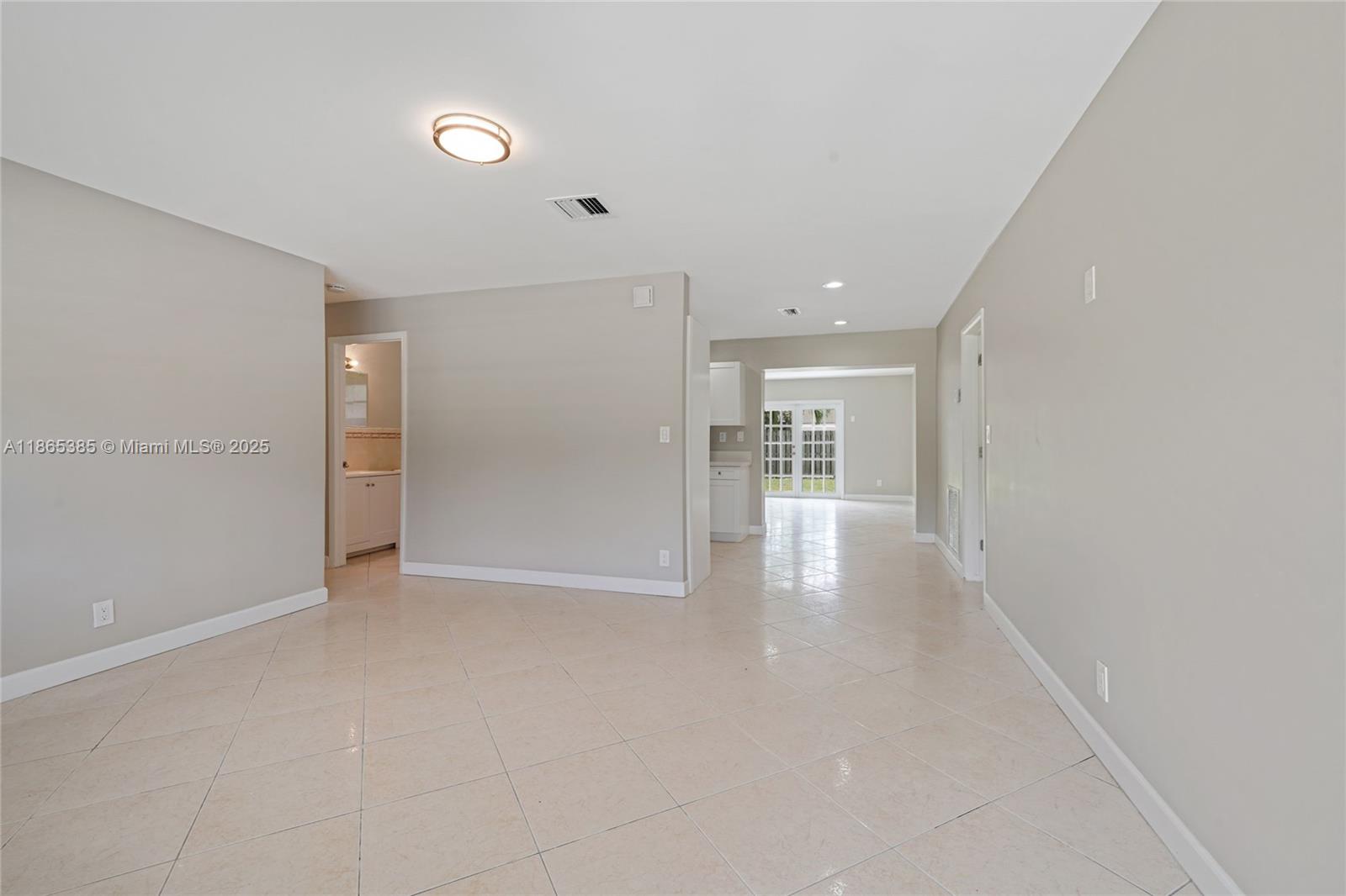 1721 SW 46th Ave