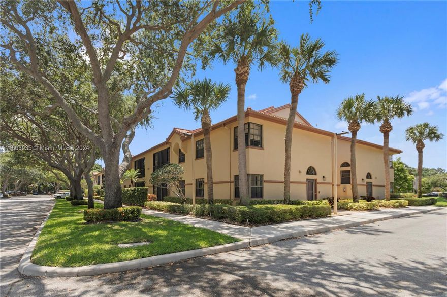A great example of the illustrious city of Boynton Beach! This unit has an immaculate character that speaks for itself! This condo, outfitted recently with renovations, new usb outlets, light fixtures & water drop system boasts three bedrooms & two bathrooms. As you enter the property, you will be met by a staircase with new carpet to suit a modern taste, as well as a service elevator. The living area features high ceilings, recessed lights & newer appliances. Located in the amazing community of The Platina Club, owning a property located here grants access to plentiful amenities including a gym, clubhouse & pool. With a central location and close to the Boynton Shopping Center, this property is a stellar opportunity for whoever.

*Owner occupied, living room pics are virtually staged*